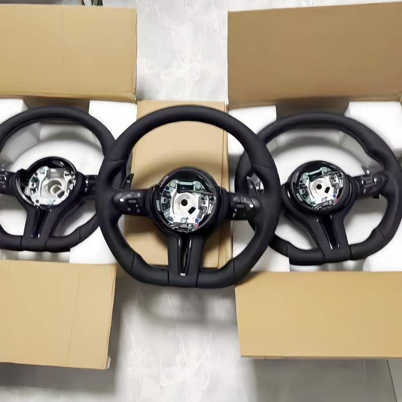 Car Accessories App - Кожаный чехол на руль для BMW